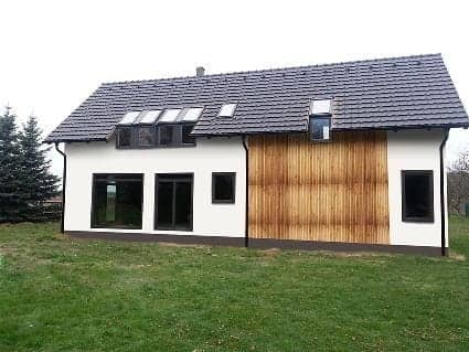 Dřevěný fasádní obklad - varianta 3 - zadní pohled